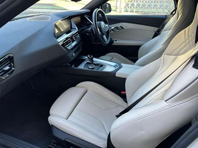 BMW Z4 2022 Image 31