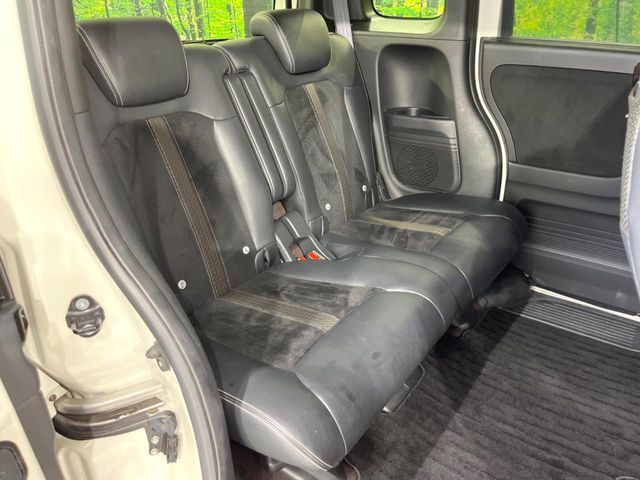 HONDA N BOX CUSTOM 2017 Image 31