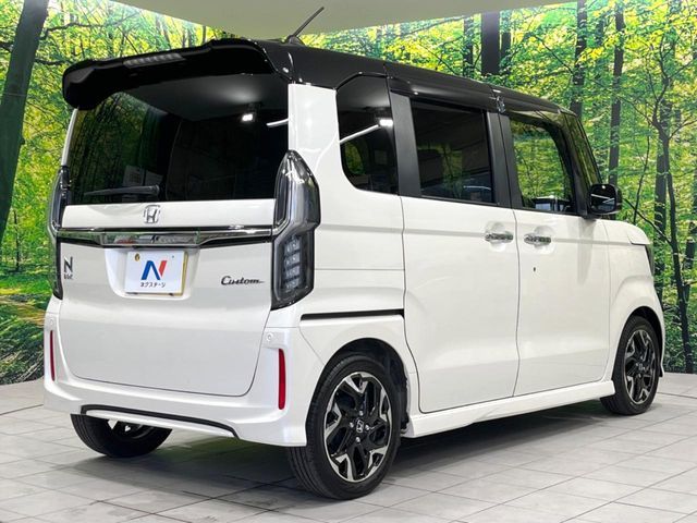 HONDA N BOX CUSTOM 2017 Image 31