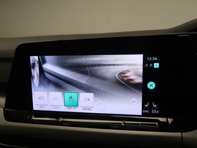 VOLKSWAGEN GOLF VARI 2024 Image 31