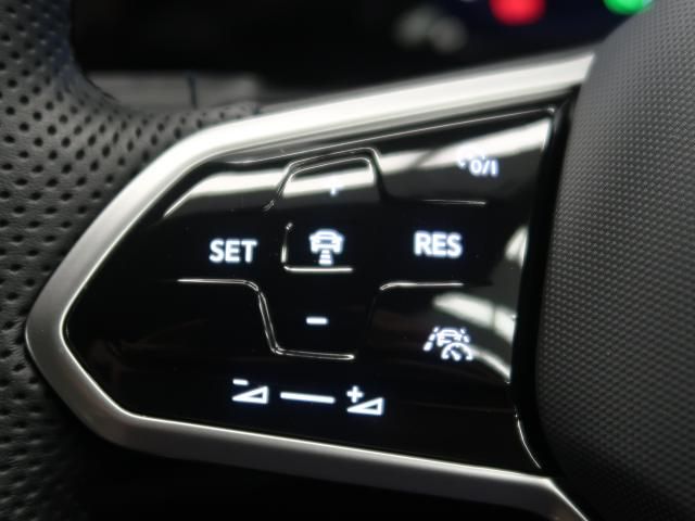 VOLKSWAGEN GOLF 2023 Image 31