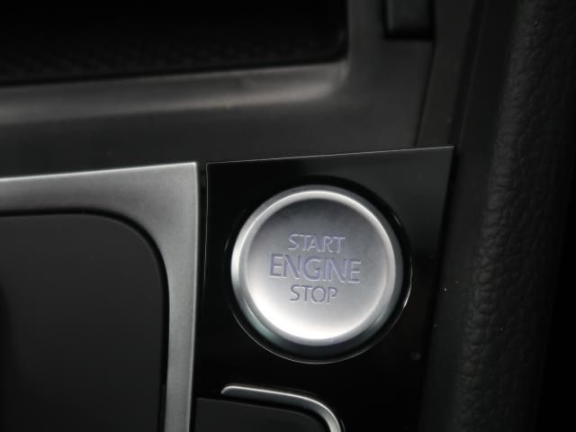 VOLKSWAGEN GOLF 2019 Image 31