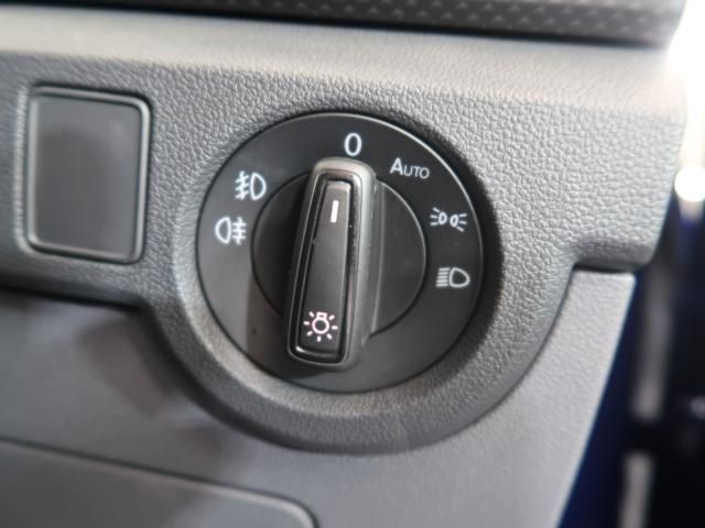 VOLKSWAGEN T-CROSS 2021 Image 31