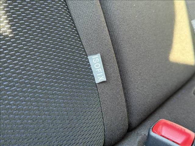 TOYOTA VITZ 2017 Image 31