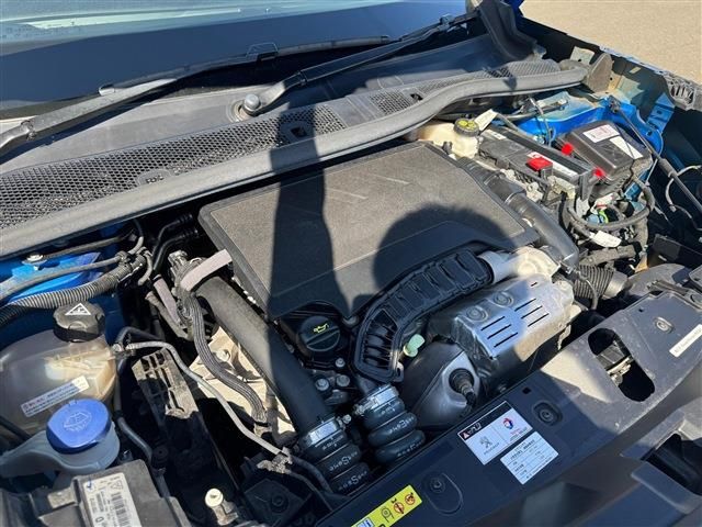 PEUGEOT 2008 2021 Image 31