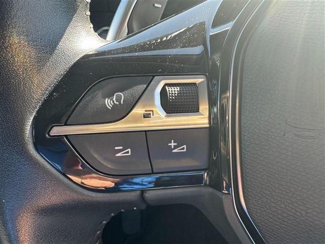 PEUGEOT 2008 2021 Image 31