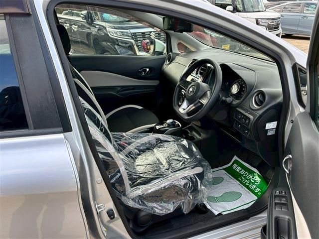 NISSAN NOTE 2018 Image 31