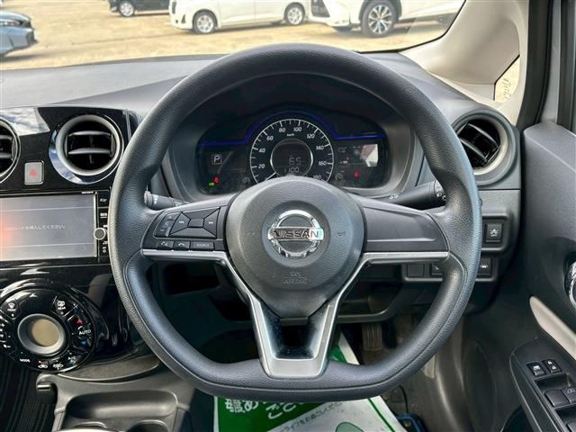 NISSAN NOTE 2018 Image 31