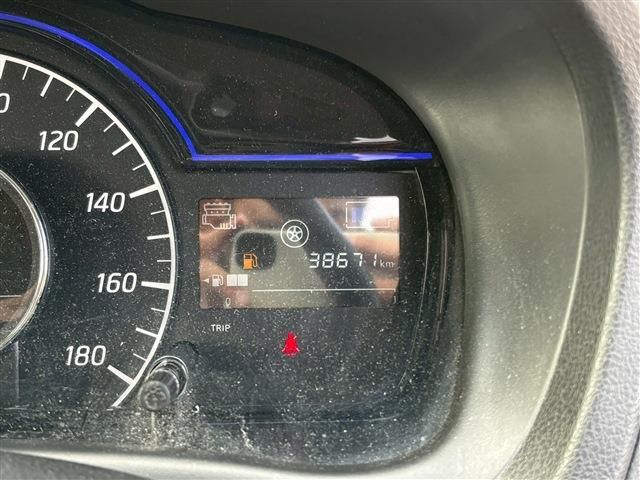 NISSAN NOTE 2018 Image 31