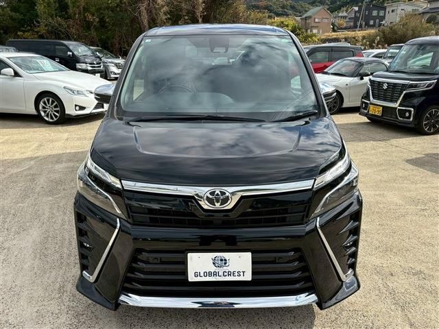 TOYOTA VOXY 2020 Image 31