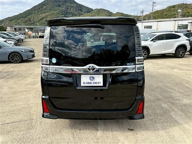 TOYOTA VOXY 2020 Image 31