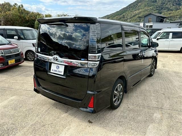 TOYOTA VOXY 2020 Image 31