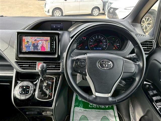 TOYOTA VOXY 2020 Image 31