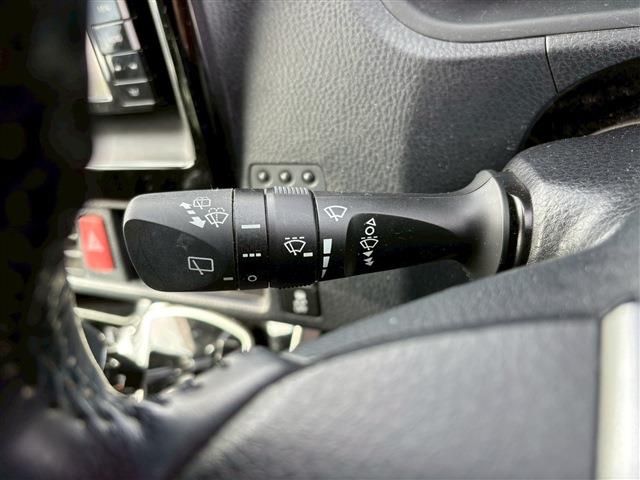 TOYOTA VOXY 2020 Image 31