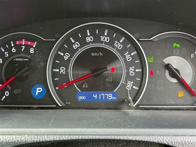 TOYOTA VOXY 2020 Image 31