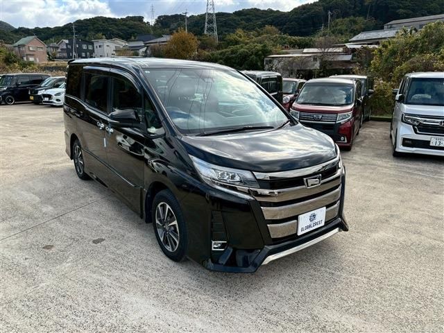 TOYOTA NOAH 2019 Image 31