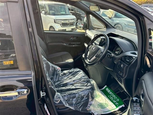 TOYOTA NOAH 2019 Image 31