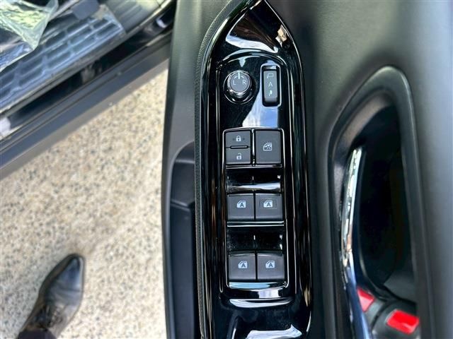 TOYOTA NOAH 2019 Image 31