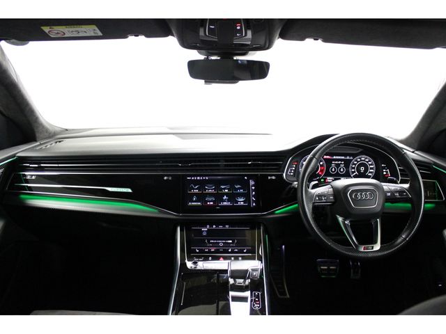 AUDI RS Q8 2022 Image 31