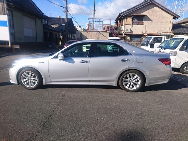 TOYOTA CROWN SEDAN HYBRID 2015 Image 31
