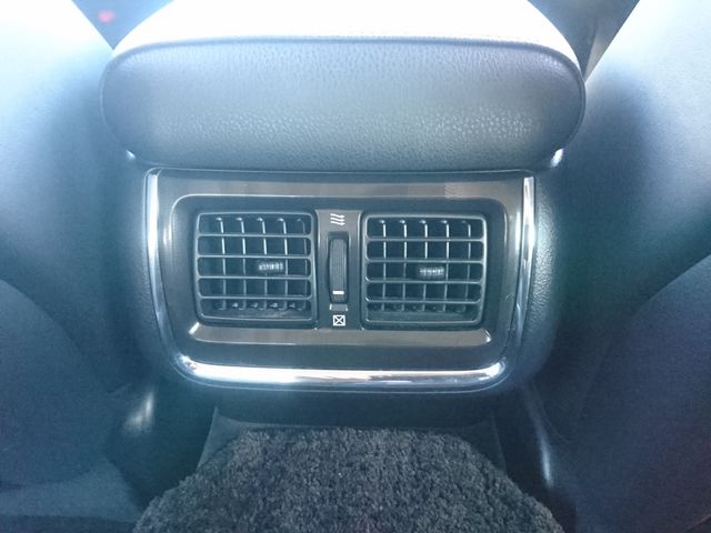 TOYOTA CROWN SEDAN HYBRID 2015 Image 31