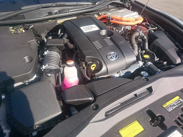 TOYOTA CROWN SEDAN HYBRID 2015 Image 31