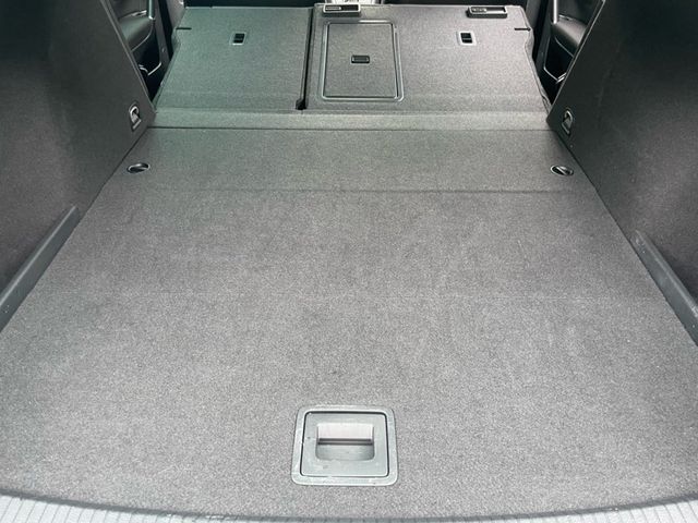 VOLKSWAGEN GOLF VARI 2018 Image 31