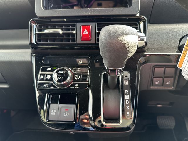 DAIHATSU TANTO CUSTOM 2025 Image 31