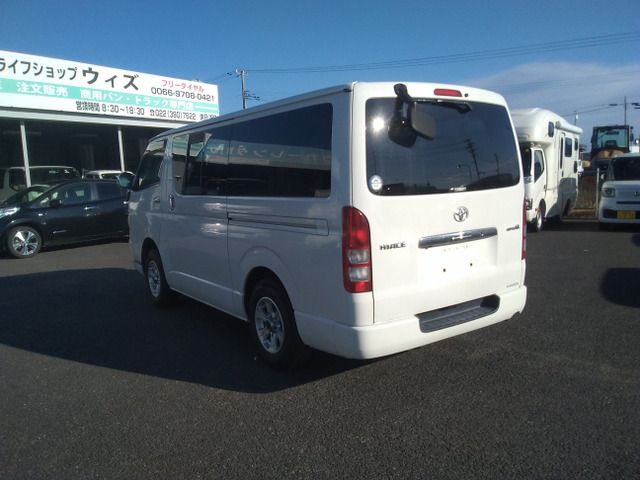 TOYOTA HIACE VAN 4WD 2009 Image 31