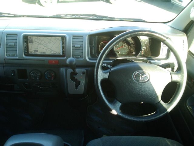 TOYOTA HIACE VAN 4WD 2009 Image 31