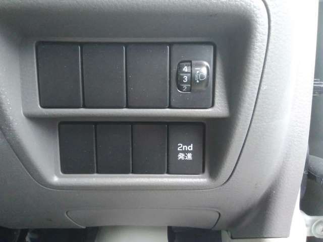 SUZUKI EVERY VAN 4WD 2019 Image 31