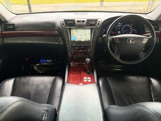 TOYOTA LEXUS LS460 2008 Image 31