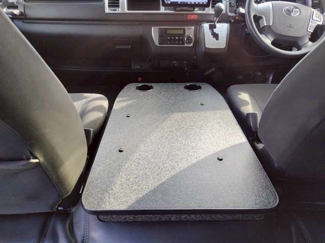 TOYOTA HIACE VAN 2WD 2021 Image 31