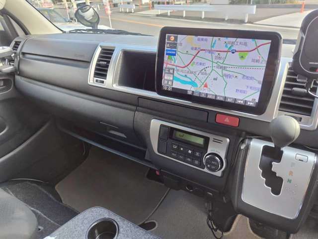 TOYOTA HIACE VAN 2WD 2021 Image 31