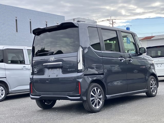 HONDA N BOX CUSTOM 2023 Image 31