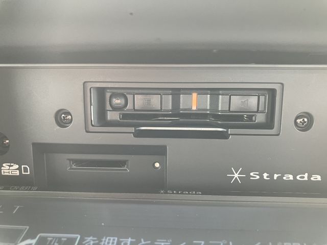 HONDA N BOX CUSTOM 2023 Image 31