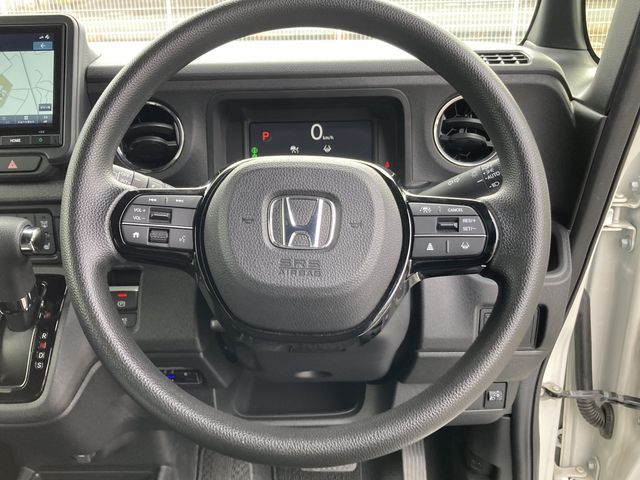 HONDA N BOX CUSTOM 2023 Image 31