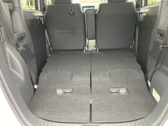 HONDA N BOX CUSTOM 2023 Image 31