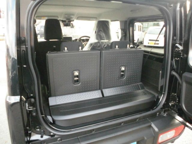 SUZUKI JIMNY 4WD 2025 Image 31