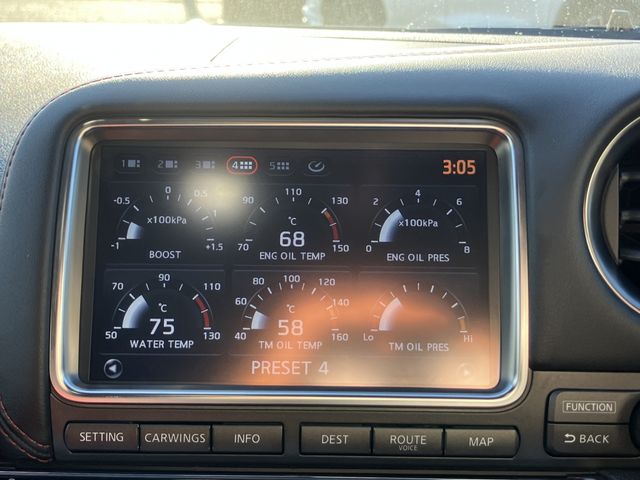 NISSAN GT-R 2015 Image 31