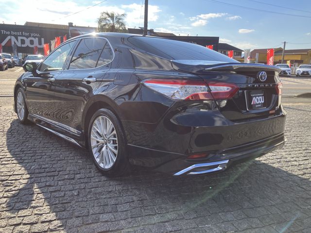 TOYOTA CAMRY HYBRID 2018 Image 31