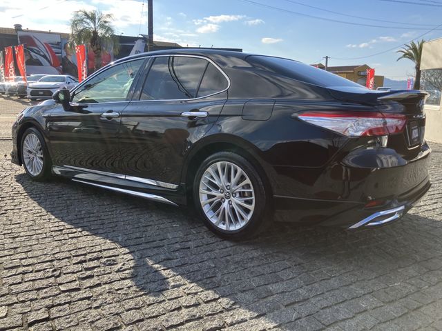 TOYOTA CAMRY HYBRID 2018 Image 31