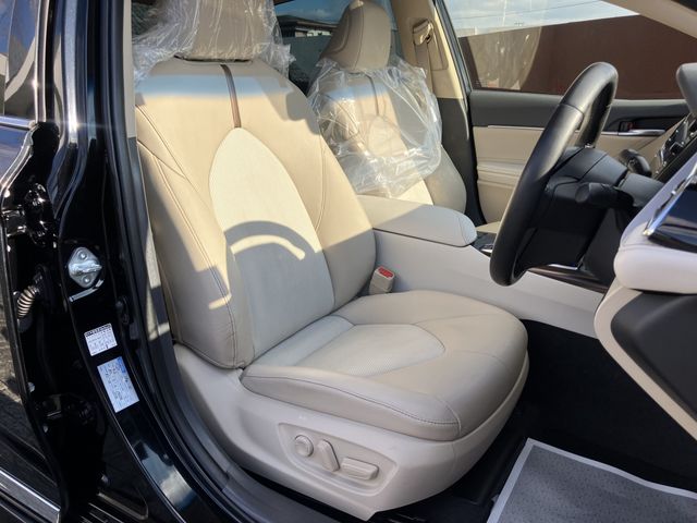 TOYOTA CAMRY HYBRID 2018 Image 31