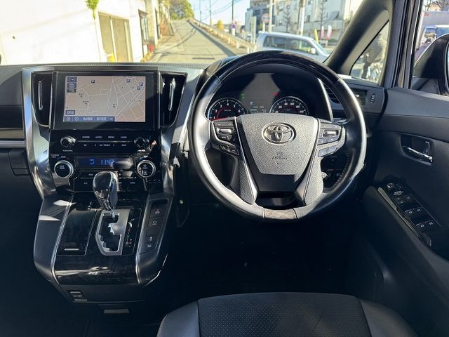TOYOTA ALPHARD 2020 Image 31