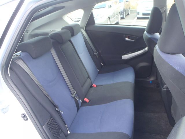 TOYOTA PRIUS 2013 Image 31