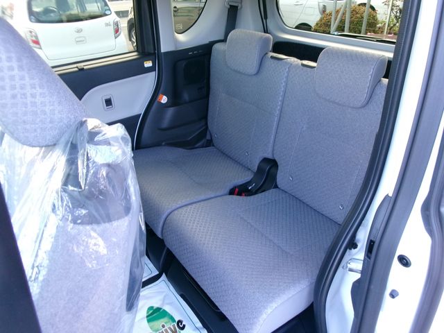 DAIHATSU TANTO 2025 Image 31