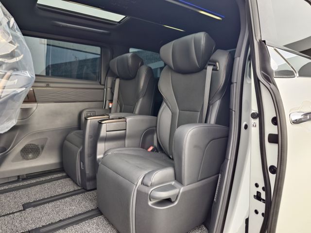 TOYOTA ALPHARD HYBRID 2023 Image 31