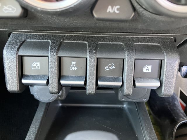 SUZUKI JIMNY 4WD 2023 Image 31