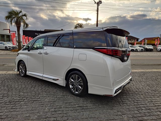 TOYOTA ALPHARD HYBRID 2023 Image 31