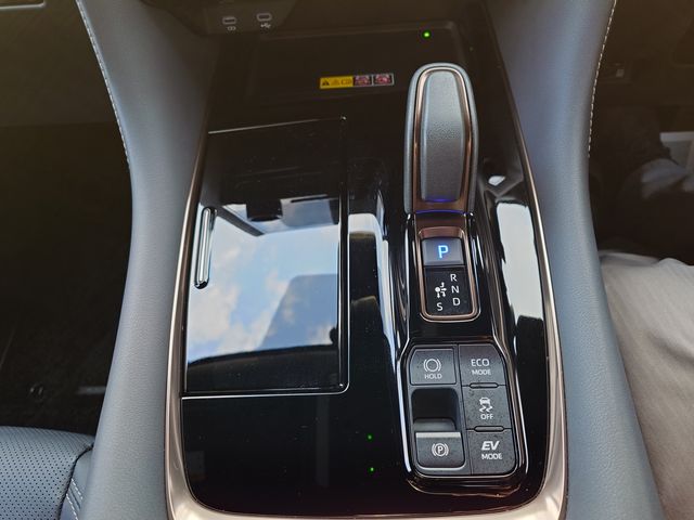 TOYOTA ALPHARD HYBRID 2023 Image 31